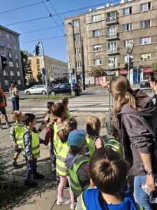 Spacer na skrzyżowanie – Podróżnicy