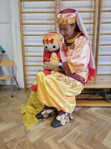 Read more about the article Przedstawienie „Skarb rodzinny 1001 nocy”