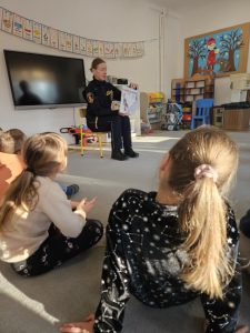 Read more about the article Spotkanie ze Strażnikiem Miejskim